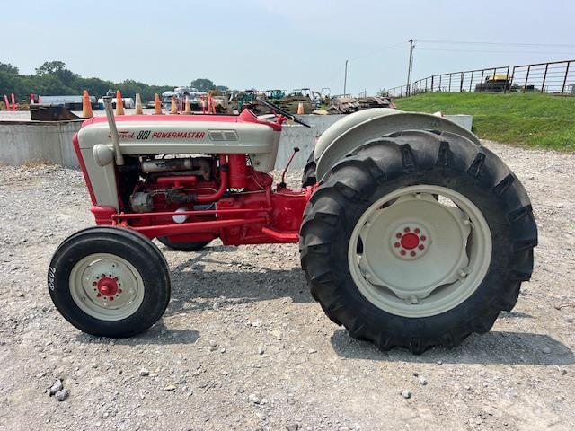 Image of Ford 801 equipment image 1
