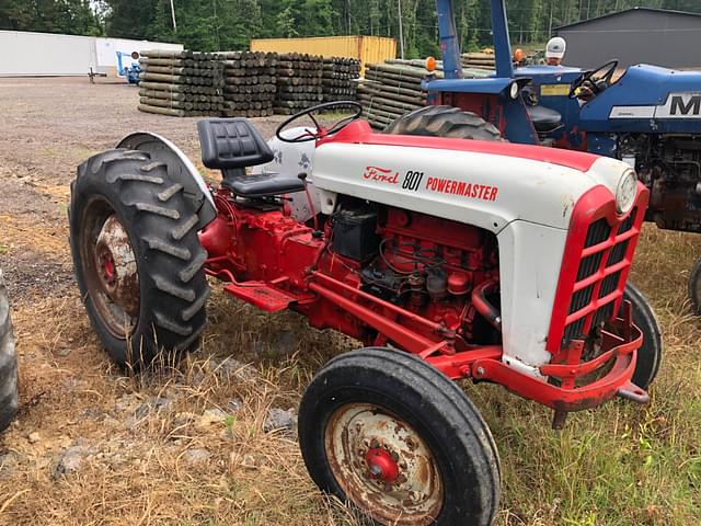 Image of Ford 801 equipment image 1