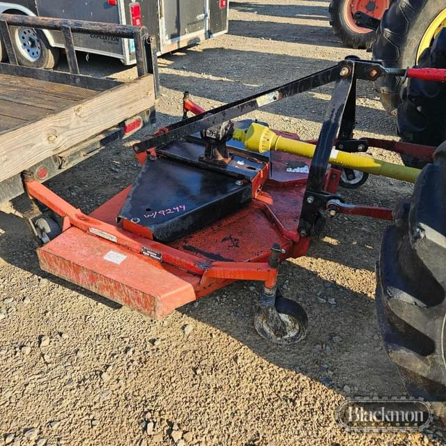 Image of Ford 801 equipment image 3