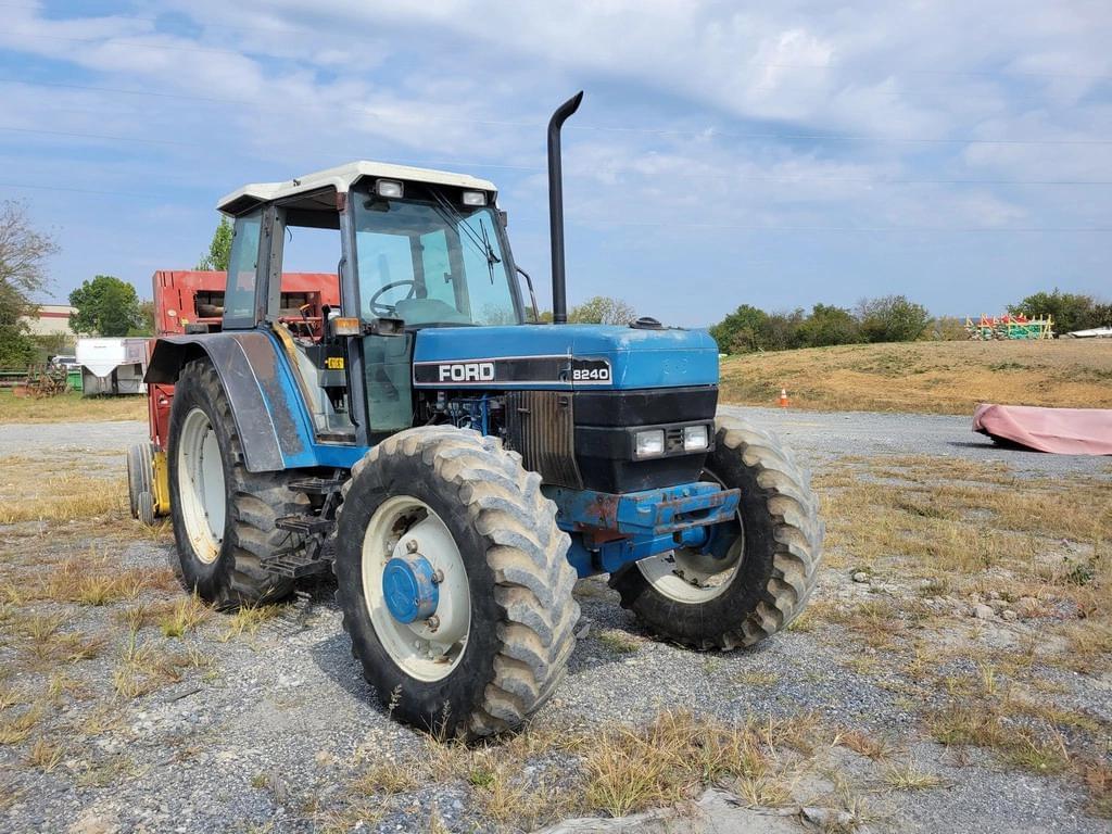 Image of Ford 8240 Primary image