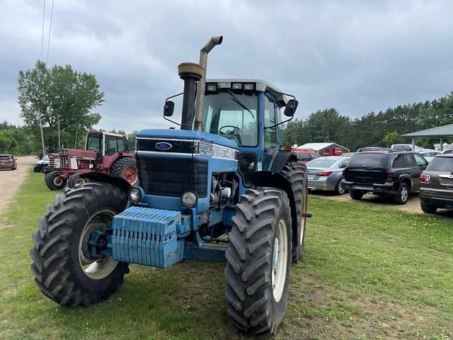 Image of Ford 8530 equipment image 1