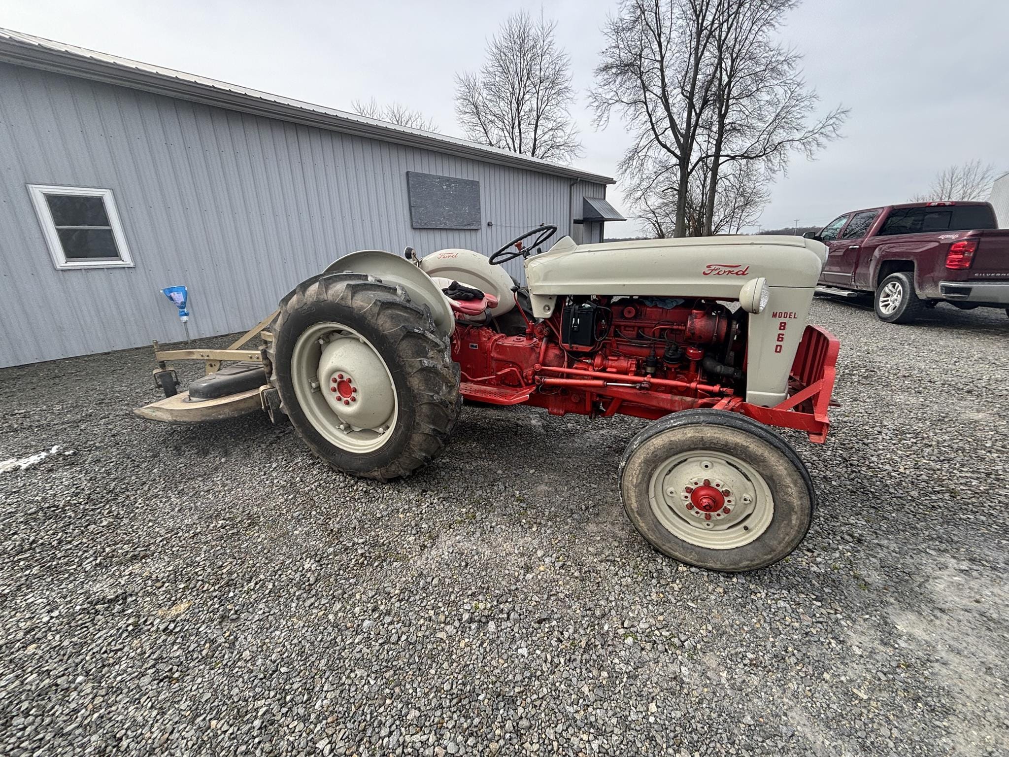 Ford 860 Equipment Image0