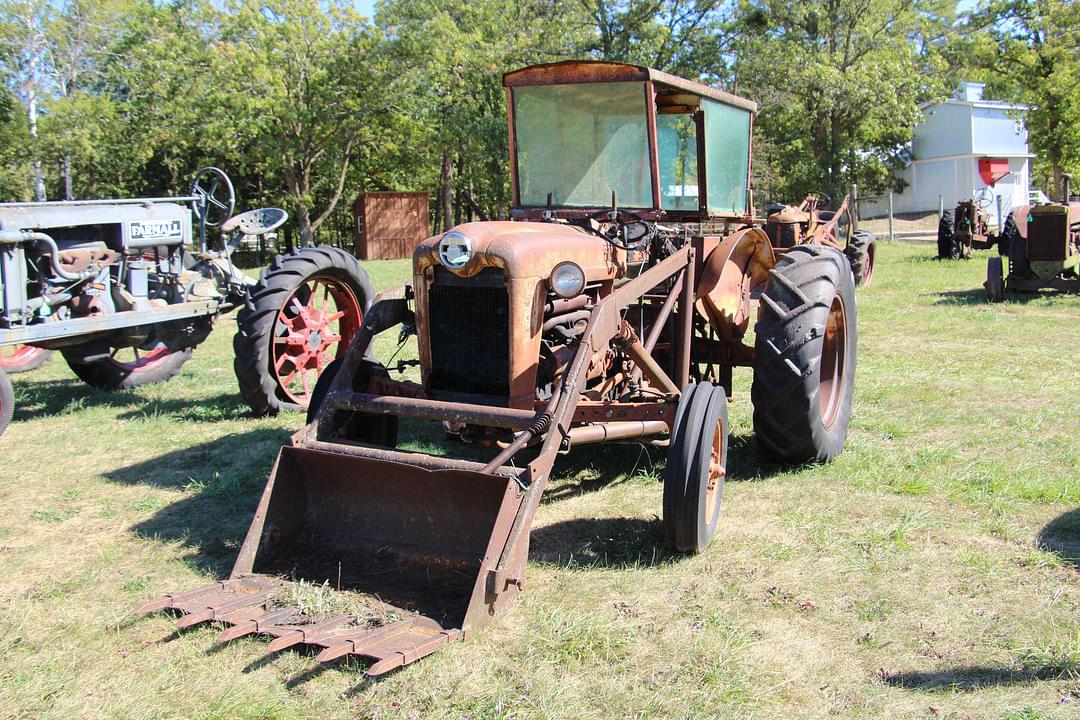 Image of Ford 860 Primary image