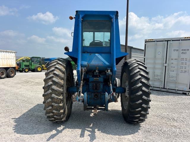 Image of Ford 8600 equipment image 4