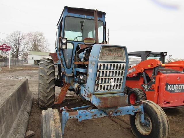 Image of Ford 8600 equipment image 2