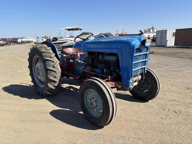 Image of Ford 861 equipment image 1