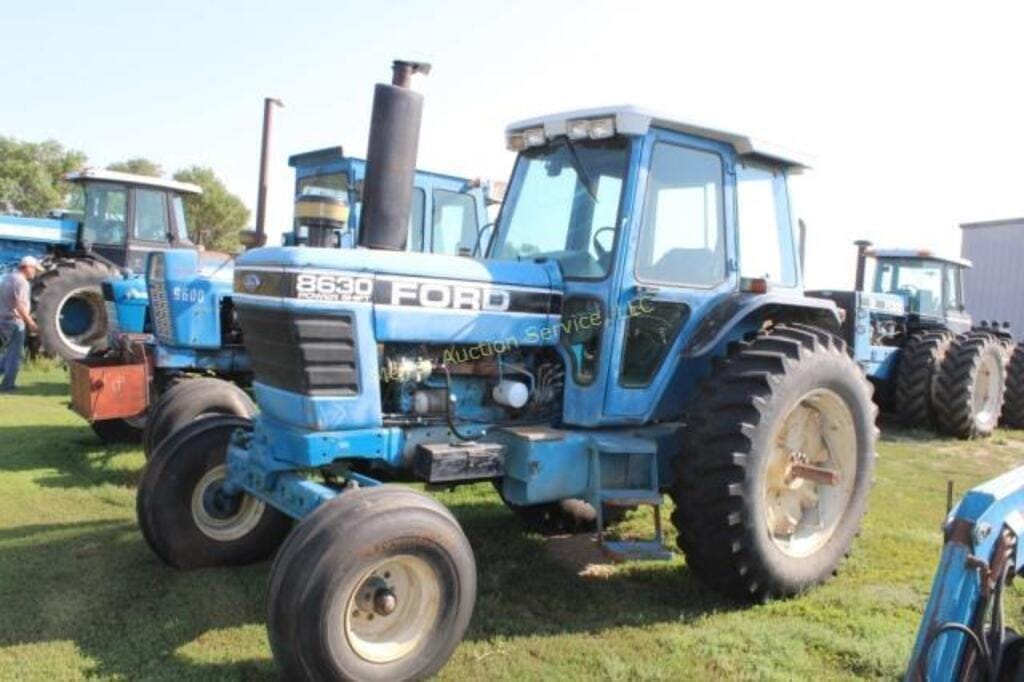 Main image Ford 8630