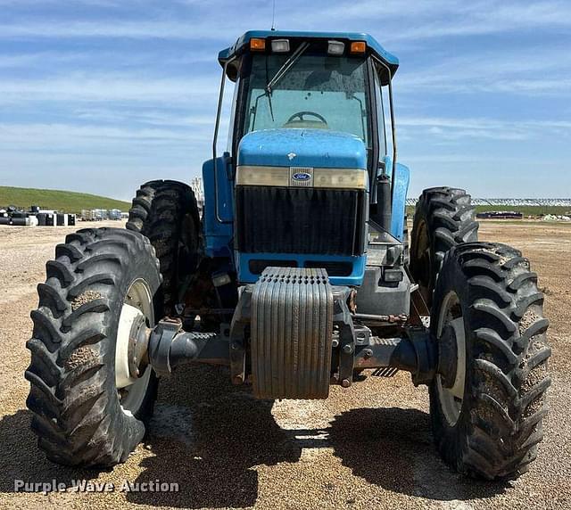 Image of New Holland 8670 equipment image 1