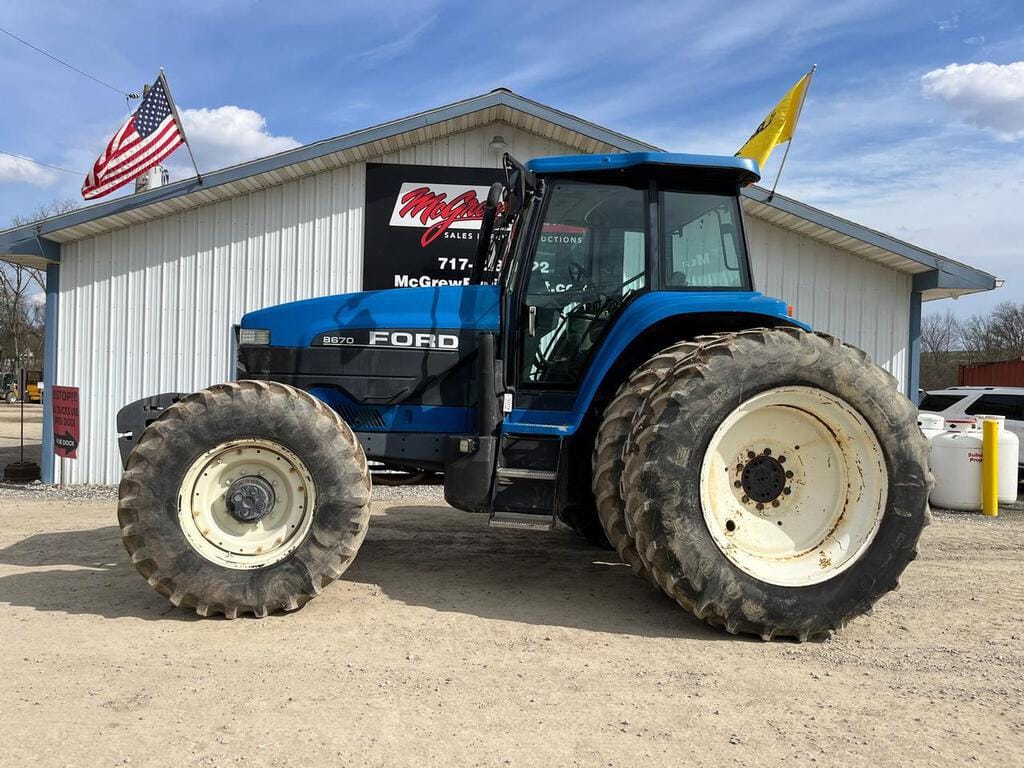 Main image New Holland 8670