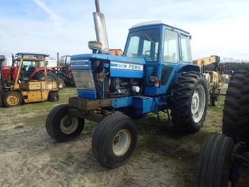 Main image Ford 8700