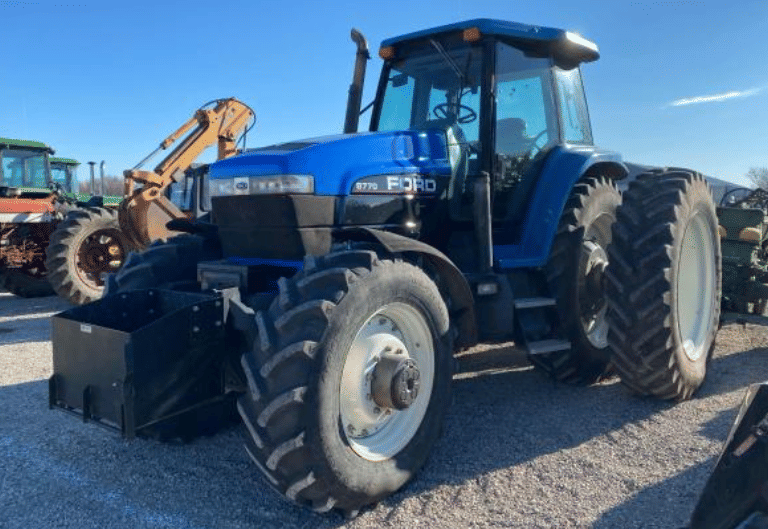 Main image New Holland 8770