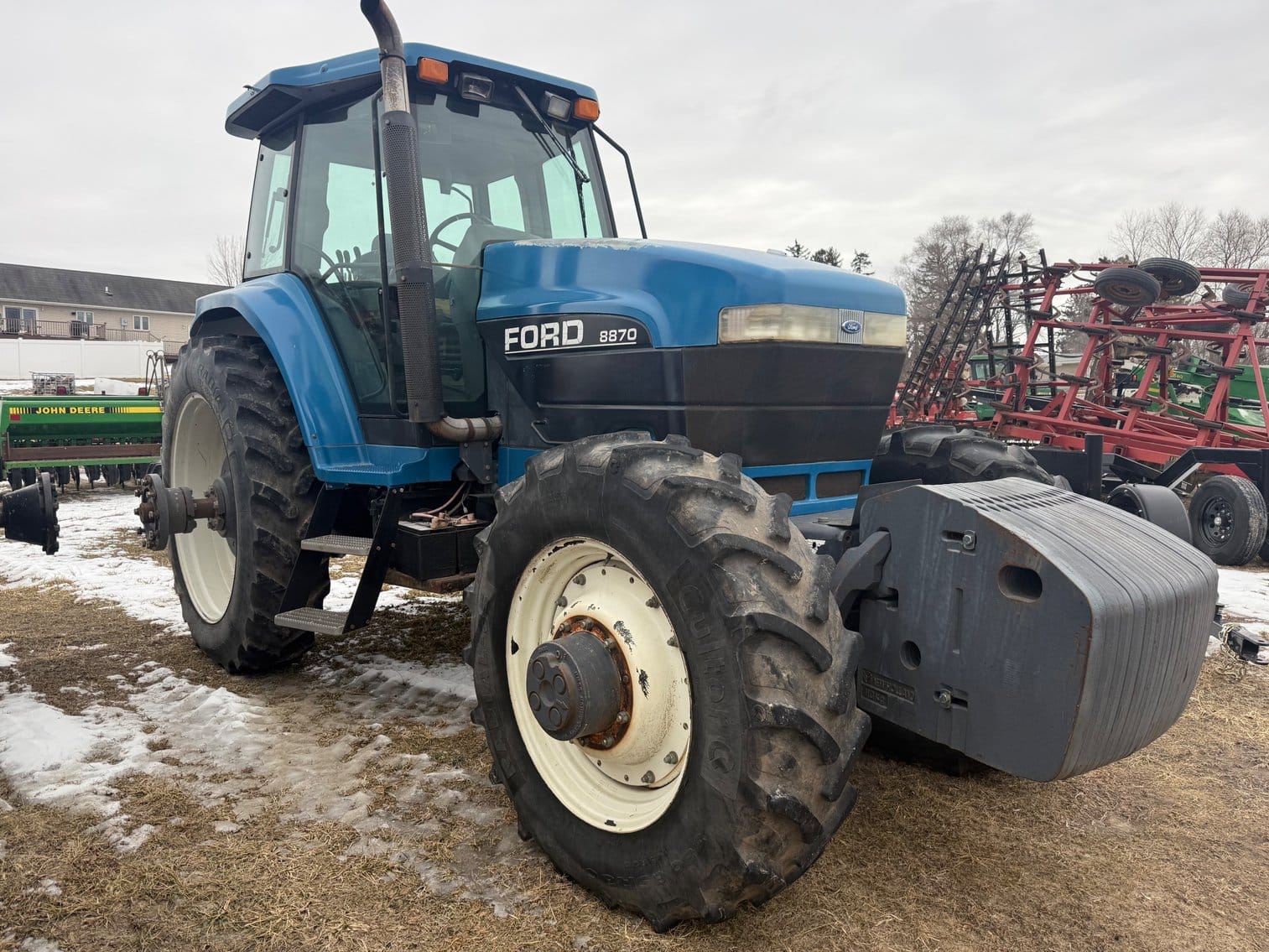 New Holland 8870 Equipment Image0