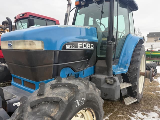 Image of New Holland 8870 equipment image 3