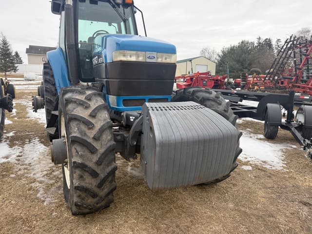 Image of New Holland 8870 equipment image 1