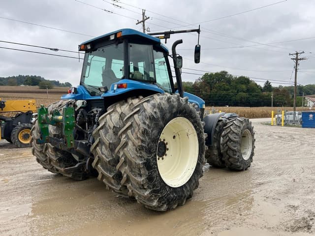 Image of New Holland 8970 equipment image 4