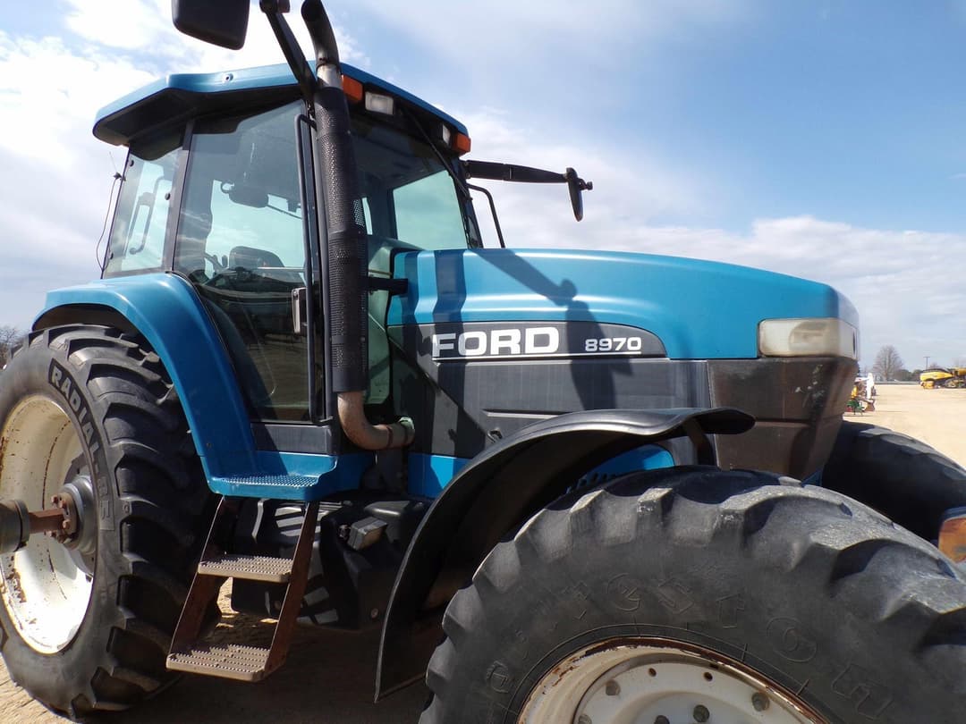 Image of New Holland 8970 Primary image