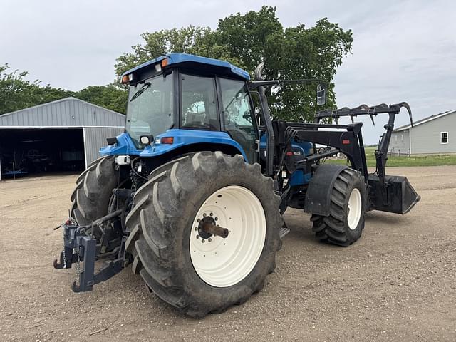 Image of New Holland 8970 equipment image 3