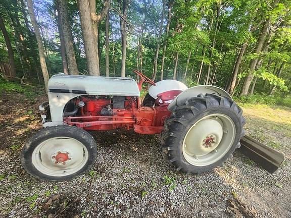 Image of Ford 8N equipment image 4