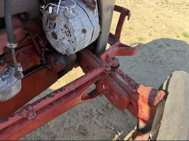 Image of Ford 8N equipment image 4