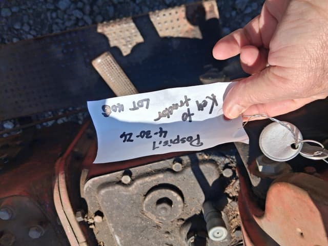 Image of Ford 8N equipment image 2