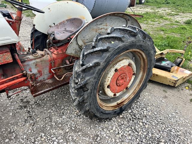 Image of Ford 8N equipment image 4