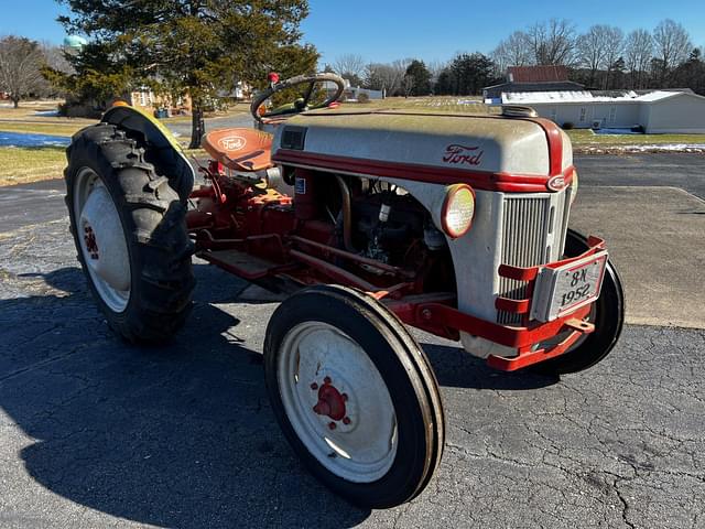 Image of Ford 8N equipment image 3