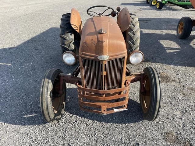 Image of Ford 8N equipment image 1