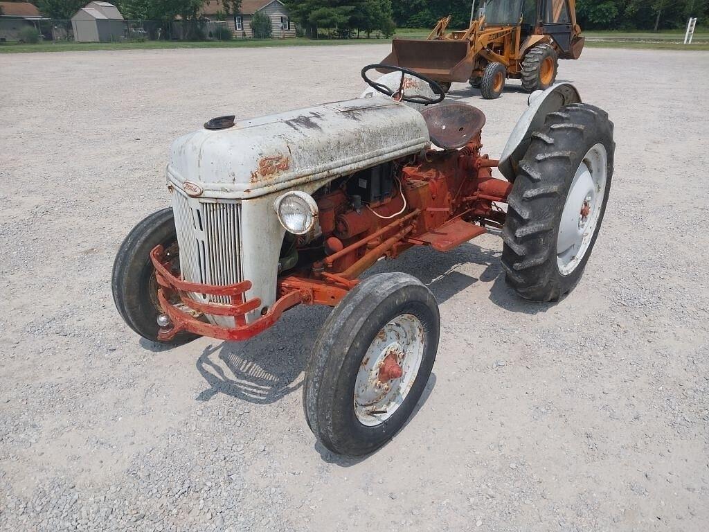 Image of Ford 8N Primary image
