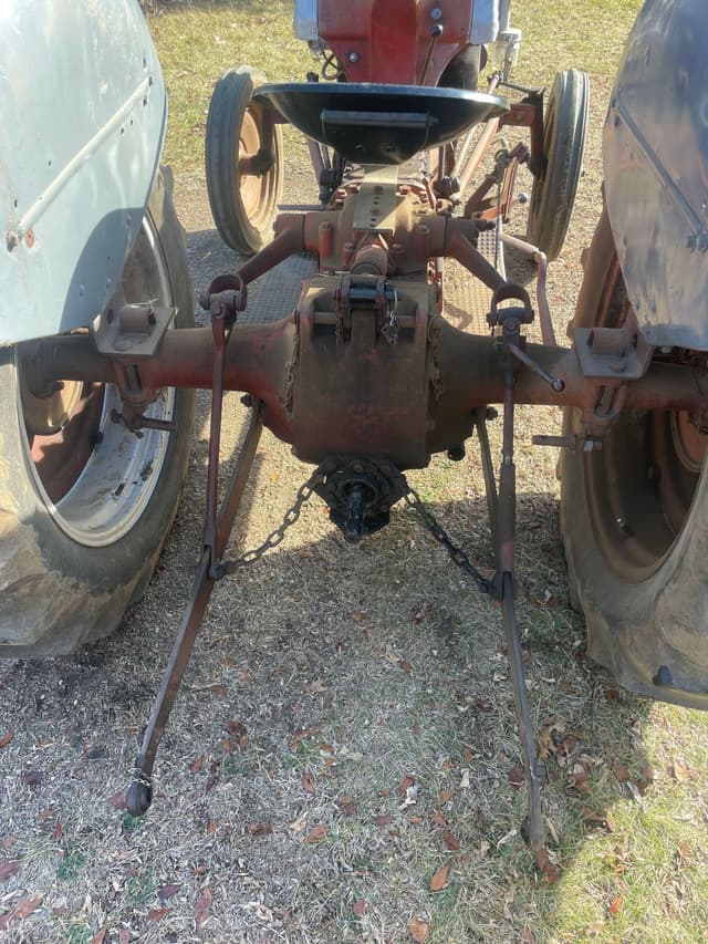 Image of Ford 8N equipment image 4