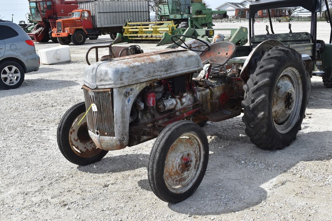 Image of Ford 8N Primary image