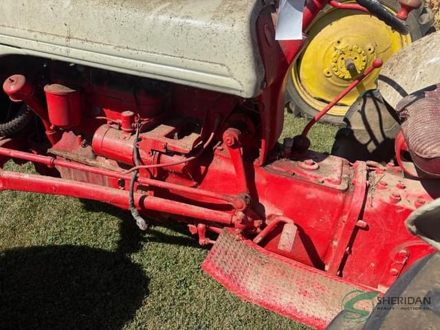 Image of Ford 8N equipment image 4