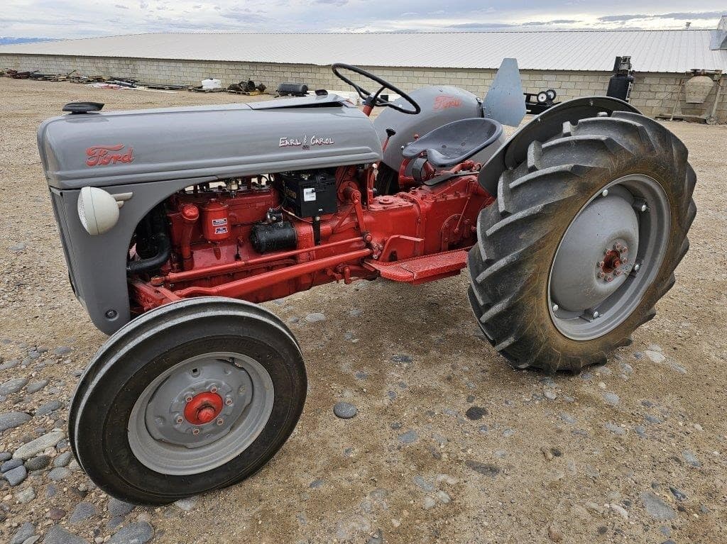 Image of Ford 8N Primary image