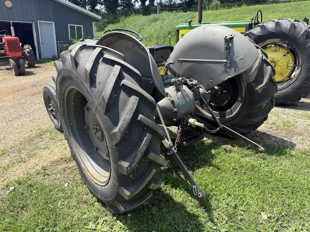 Image of Ford 8N equipment image 3