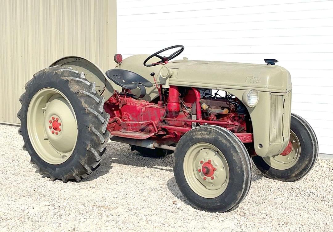 Image of Ford 8N Primary image