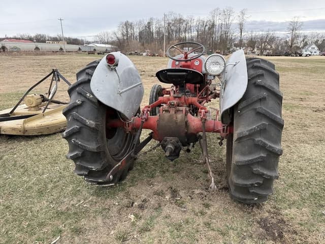 Image of Ford 8N equipment image 4