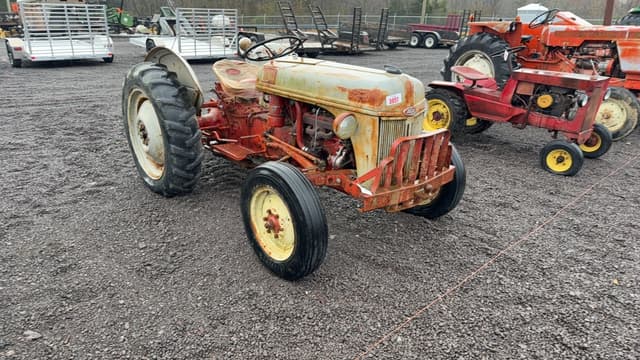 Image of Ford 8N equipment image 2