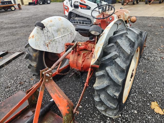 Image of Ford 8N equipment image 1