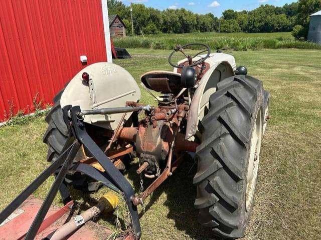 Image of Ford 8N equipment image 4