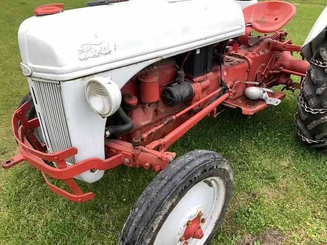Image of Ford 8N equipment image 1
