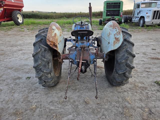 Image of Ford 8N equipment image 4