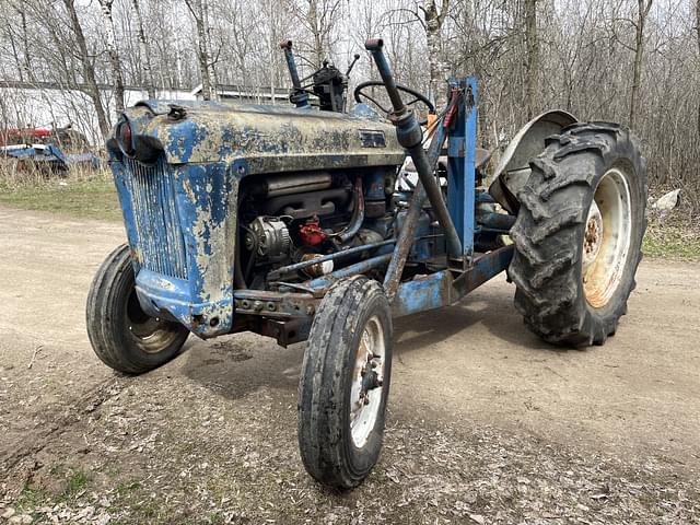 Image of Ford 8N equipment image 1