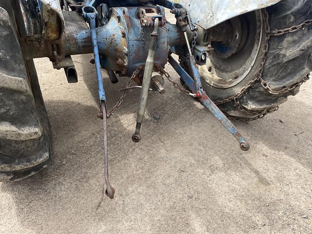 Image of Ford 8N equipment image 4