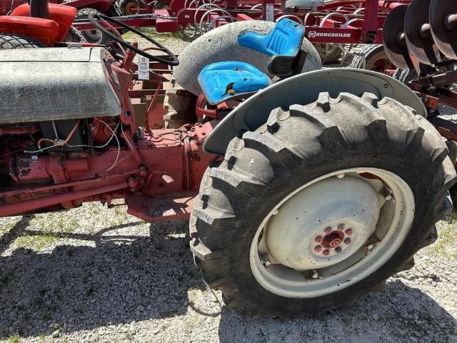 Image of Ford 8N equipment image 4