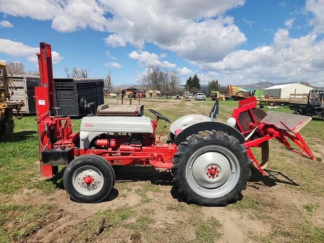 Image of Ford 8N equipment image 1