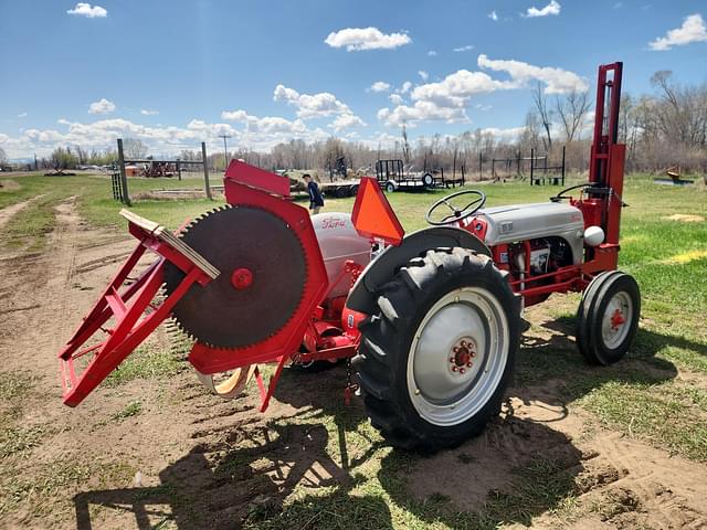Image of Ford 8N equipment image 4