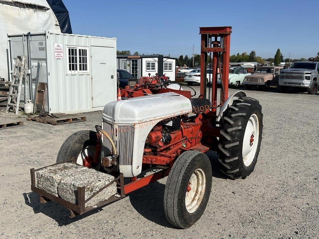 Image of Ford 8N Primary image