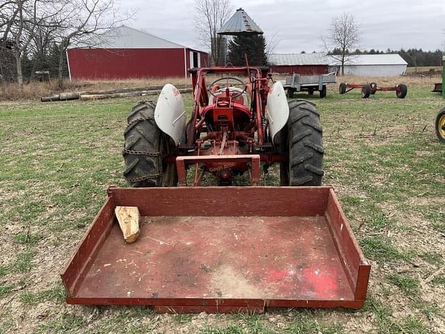 Image of Ford 8N equipment image 3