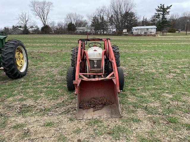 Image of Ford 8N equipment image 1