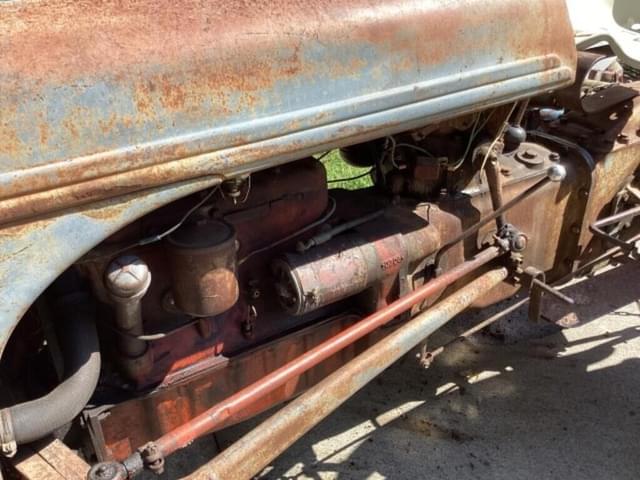 Image of Ford 9N equipment image 2