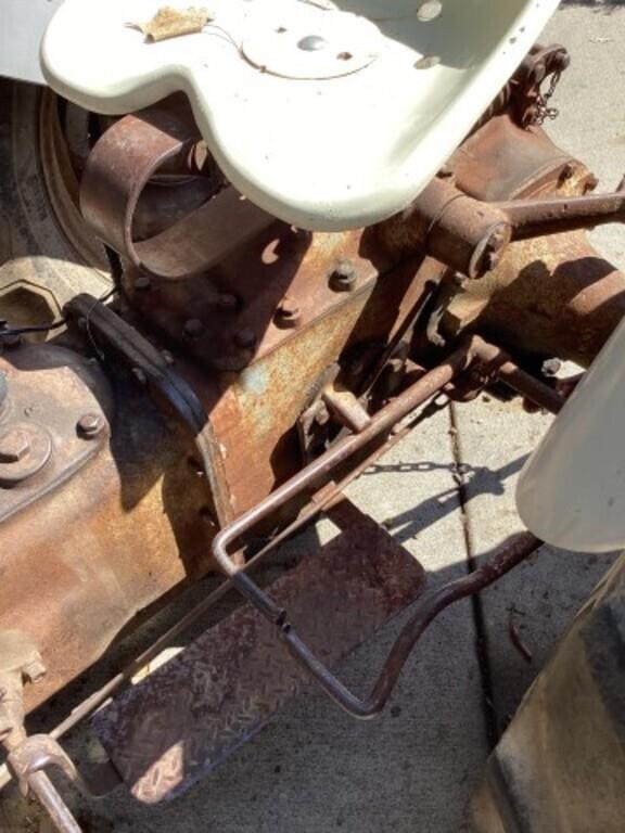 Image of Ford 9N equipment image 4